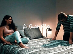 Chambre à dormir, Gros cul, Grosse bite, Sucer une bite, Brunette brune, En levrette, Maigrichonne, Adolescente