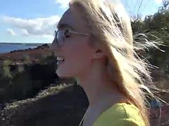 ブロンド, フェラチオ, 手コキする, ハードコア, ハメ撮り, ティーン, オッパイの