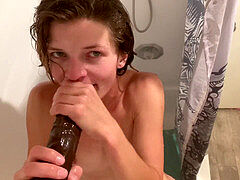 In den arsch, Bad, Masturbation, Zierlich