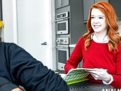 Anal, Gros cul, Grosse bite, Gros seins, En levrette, Rousse roux, Cheveux courts, Maigrichonne