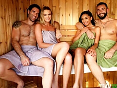 18 jahre, Grosser arsch, Grosser schwanz, Grosse titten, Schwarz, Blasen, Orgie, Dürr