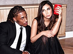 Большая жопа, Большой член, Большие сиськи, Минет, Собачьи, Межрасовый секс, Тощие, Молоденькие