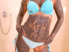 お尻, ブロンド, フェラチオ, バック, 手コキする, キス, 剃毛, ティーン