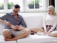 18, デカ尻, デカチン, デカパイ, ブロンド, フェラチオ, バック, ティーン