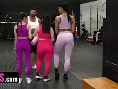 Belleza, Morena, Polla, Estilo perrito, Grupo, Grupo, Gimnasio, Orgía