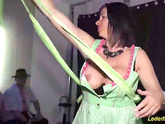 Любители, Буккаке, Экстремальный секс, Сперма на лице, Немки, Группа, Милф, Мачеха