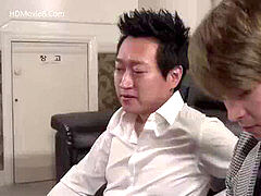 Mutti, Jungendliche (18+), Flotter dreier