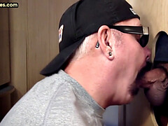 Любители, Минет, Геи, Дыра в стене, Ласковые ручки, Зрелые, От первого лица, Тату