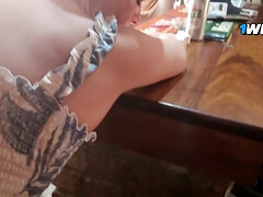 Enthousiasteling, Vingeren, Flashing, Huisgemaakt, Moeder die ik wil neuken, Slipje, Gezichtspunt, Realiteit