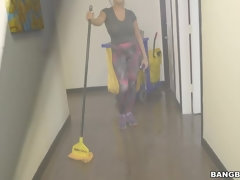 Grosse titten, Blasen, Vollbusig, Spermaladung, Hardcore, Hd, Latina, Milf