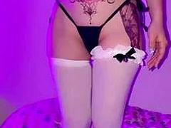 The thick and huge cock penetrated into the tender pussy, and the fat pussy and breasts were so cute!