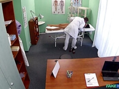 Cul, En levrette, Doigter, Lesbienne, Massage, Infirmière, Chatte, Uniforme