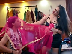 Любители, Член, Секс без цензуры, Домохозяйки, Индианки, Мамочка, Молоденькие, Подглядывание