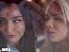 お尻, ブロンド, フェラチオ, 指いじり, なめる, オマンコ, 馬乗り, オッパイの