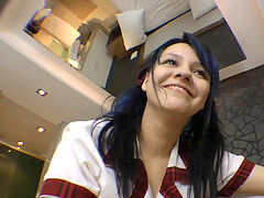 Fille latino, Lesbienne, Rasée