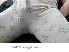 Anal, Arabe, Gros cul, Masturbation, Mère que j'aimerais baiser, Nue, Adolescente, Nénés