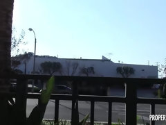 Sucer une bite, Brunette brune, En levrette, Pov