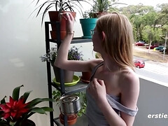 Любители, Блондинки, Смазливые, Немки, Волосатые, Мастурбация, Крошечные, Соло