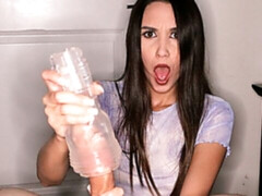 Amateur, Grosse bite, Brunette brune, Branlette thaïlandaise, Masturbation, Seins naturels, Maigrichonne, Adolescente