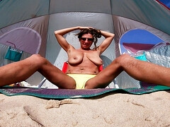 Amateur, Playa, Bikini, Penetracion con dedos, Sexo duro, Masturbación, Coño, Solo