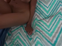 Leie, Tussi, Schlafzimmer, Schwarz, Aufs gesicht abspritzen, Interrassisch, Masturbation, Natürlich