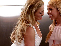 Lesbienne, Mature, Mère que j'aimerais baiser, Adolescente