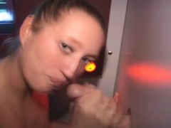 Blonde, Sucer une bite, Branlette thaïlandaise