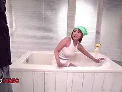 Aziatisch, Pijpbeurt, Bruinharig, Hd, Japaans, Rijpe lesbienne, Moeder die ik wil neuken, Schreeuwen