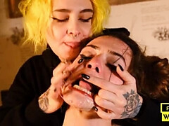 Bondage domination sadisme masochisme, Bizarre, Extrême, Hard, Humiliation, Pisser, Douche, Esclave