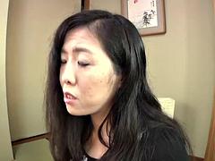 Amateur, Asiatique, Gros seins, Cocu, Japonaise, Mature, Mère que j'aimerais baiser, Nénés