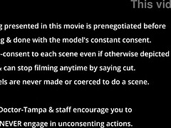 お尻, 黒人, 茶髪の, フェティッシュ, 眼鏡, グローブ, ゴム, タトゥー