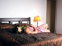 18 jaar, Blond, Zoenen, Latijnse vrouw, Moeder die ik wil neuken, Stiefmoeder, Tiener, Speelgoed