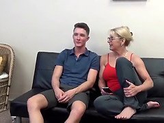 Blonde, Sucer une bite, Lunettes, Mamie, Branlette thaïlandaise, Hd, Mature, Maman