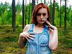 Doigter, Masturbation, Seins naturels, De plein air, Rousse roux, Solo, Adolescente, Nénés