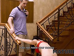 Mamada, Morena, Madura, Peludo, Coño, Ruso, Tetas colgantes, Juguetes