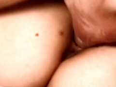Leie, In den arsch, Geile alte tussi, Gehörnter ehemann, Handjob, Hausfrau, Milf, Flotter dreier