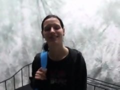 Leie, Blasen, Braunhaarige, Tschechisch, Öffentlich, Realität, Jungendliche (18+), Spanner
