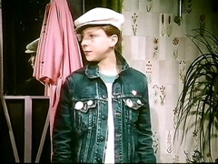 Anal, Sucer une bite, Tir de sperme, Groupe, Hard, Plan cul à trois, Nénés, Rétro ancien