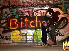 Grosser arsch, Grosser schwanz, Blasen, Hundestellung, Rotschopf, Kurzes haar, Jungendliche (18+), Titten