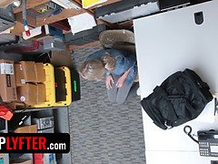 18 jaar, Enthousiasteling, Amerikaans, Sperma shot, Hardcore, Klein, Mager, Tiener