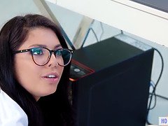 Amerikanisch, Braunhaarige, Geile alte tussi, Lesbisch, Masturbation, Muschi, Stiefmutter, Titten