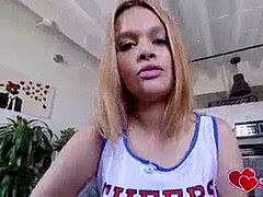 浮気者, チアリーダー, 指いじり, 小柄, オマンコ, 剃毛