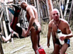 Фистинг, Геи, Группа