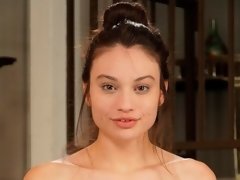 Braunhaarige, Sperma im mund, Handjob, Küssen, Lecken, Natürlichen titten, Jungendliche (18+), Titten