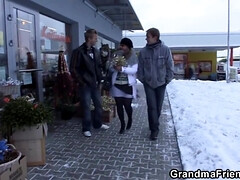 Grote lul, Tsjechisch, Diep in de keel, Hd, Rijpe lesbienne, Moeder die ik wil neuken, Kut duiken, Kousen