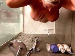 浴室, デカパイ, エロ熟女, フランス人, オナニー, 熟年, 淫乱熟女, シャワー