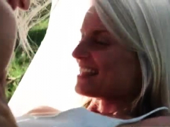 ブロンド, 指いじり, レズビアン, アウトドア, ティーン