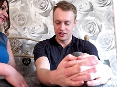 お尻, フェラチオ, イギリス人, 指いじり, ハードコア, 熟年, 淫乱熟女, オマンコ