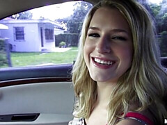 18 jaar, Grote kont, Grote mammen, Blond, Auto, Hondjeshouding, Mager, Toilet