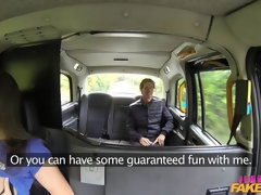 Pijpbeurt, Auto, Vrouw, Likken, Buiten, Kut duiken, Billekoek, Slikken